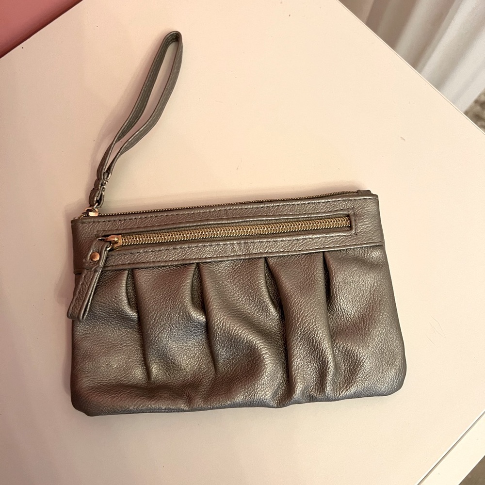 Retro 00’s Y2K silver wristlet wallet with ruffles Barbie vibes